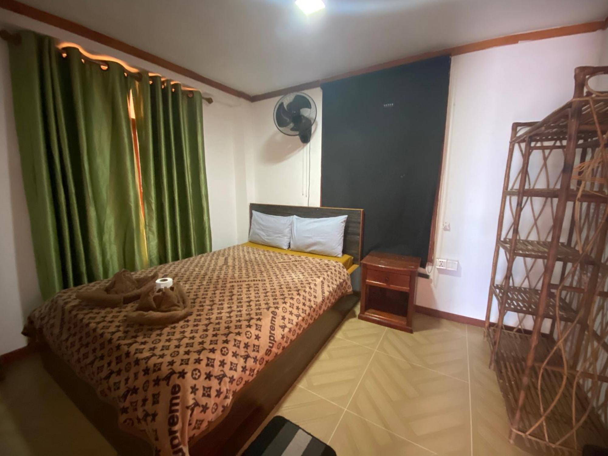 White Rose Guesthouse Kaoh Touch Exterior photo