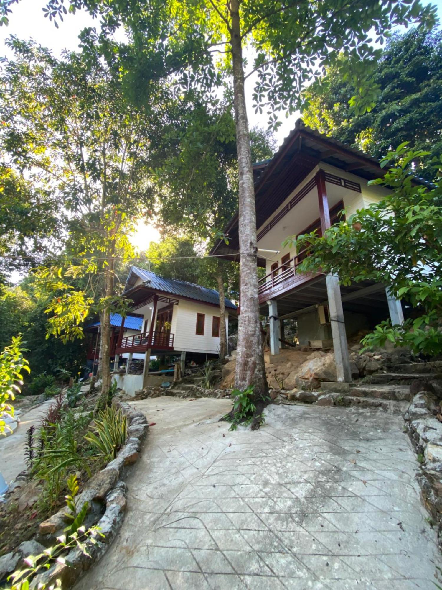 White Rose Guesthouse Kaoh Touch Exterior photo