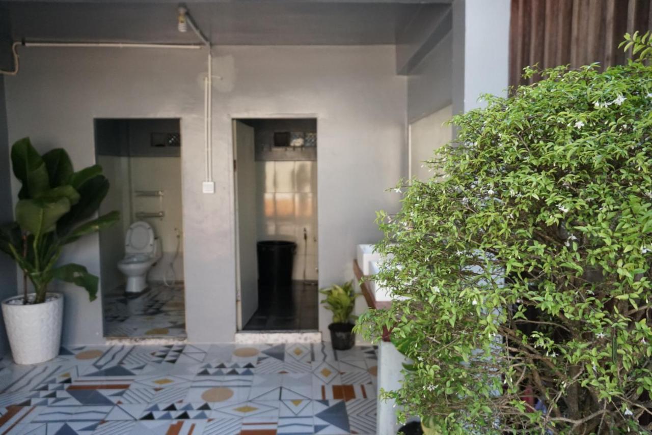 White Rose Guesthouse Kaoh Touch Exterior photo